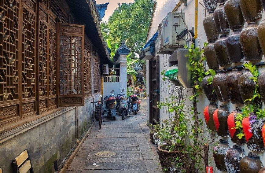 9个十除以4等于几个十余几个十?问答社区,发现更多乐趣